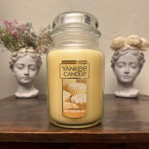Yankee Candle “Buttercream” Candle ~ 22 oz